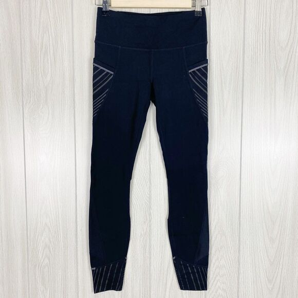 Athleta Pants - Athleta | Shimmer Stripe Relay 2.0 Legging Size XS